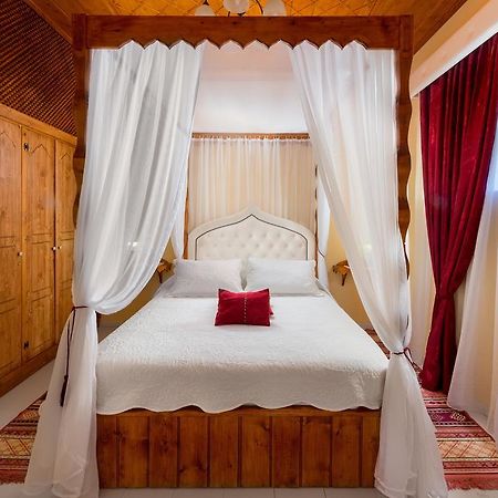 فيلا Giorgos' Old Story 2Bed Stone House With Private Hamam In The Old Town Rhodes City المظهر الخارجي الصورة