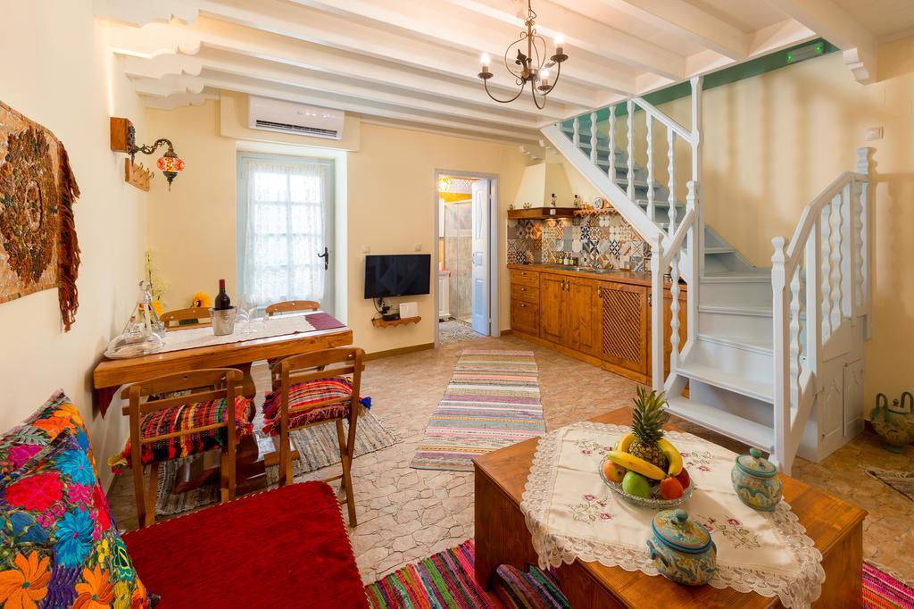 فيلا Giorgos' Old Story 2Bed Stone House With Private Hamam In The Old Town Rhodes City المظهر الخارجي الصورة