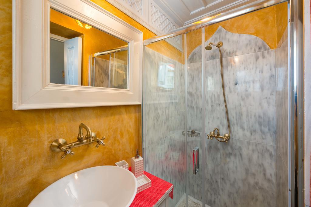 فيلا Giorgos' Old Story 2Bed Stone House With Private Hamam In The Old Town Rhodes City المظهر الخارجي الصورة