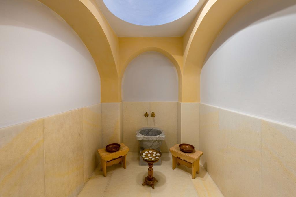 فيلا Giorgos' Old Story 2Bed Stone House With Private Hamam In The Old Town Rhodes City المظهر الخارجي الصورة